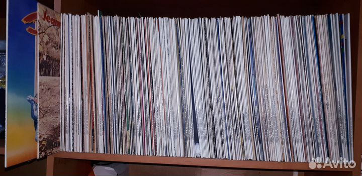 Пластинки вИнил