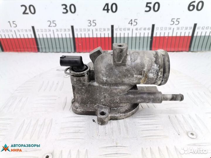 Корпус термостата Mercedes-Benz C-Класс