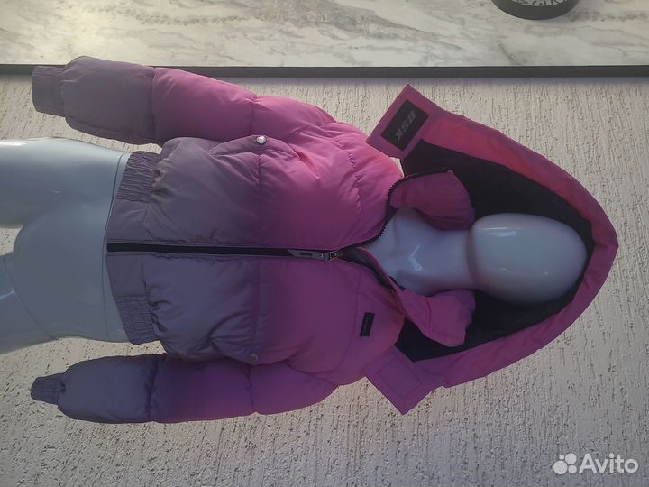 Пуховик женский укороченный светоотражающий m