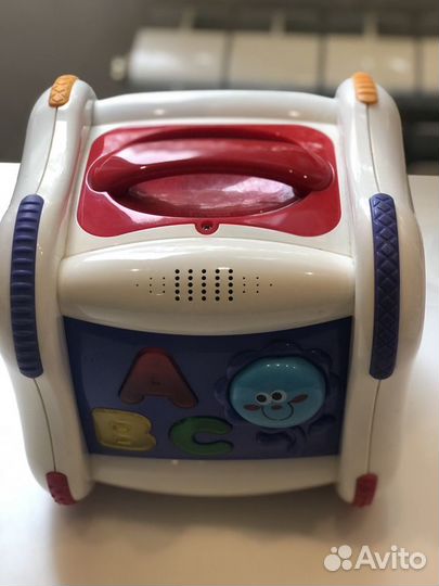 Музыкальные и развивающие игрушки