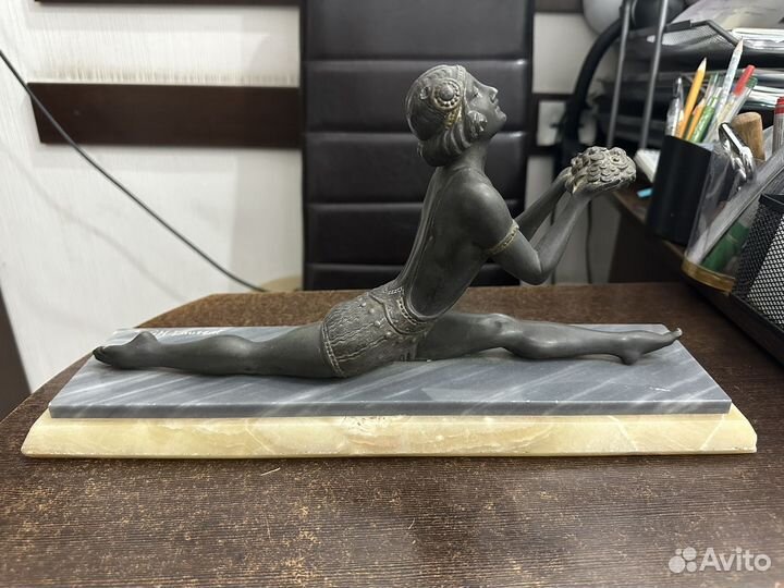 Статуэтка, шпиатр, мрамор, конец 19 века, Франция