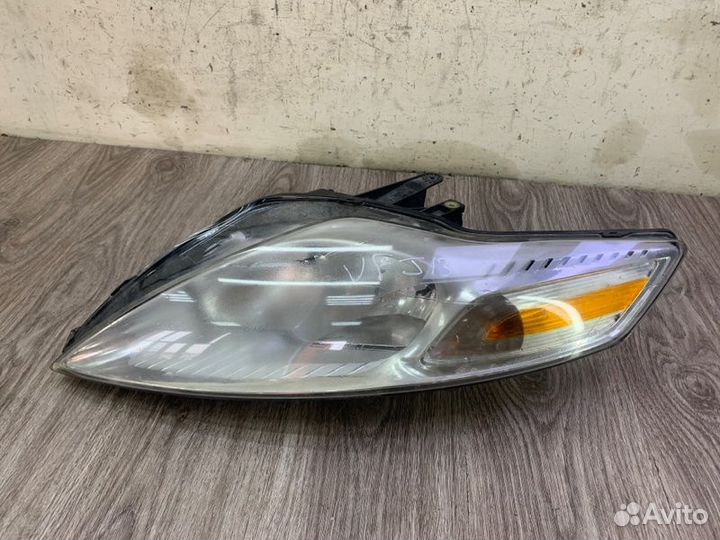 Фара передняя левая Ford Mondeo хетчбэк 5-ти дв