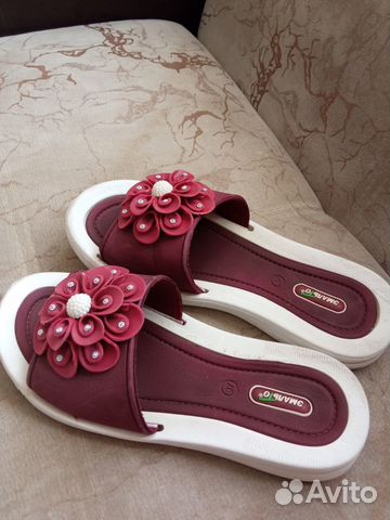 Продам шлепанцы р.37