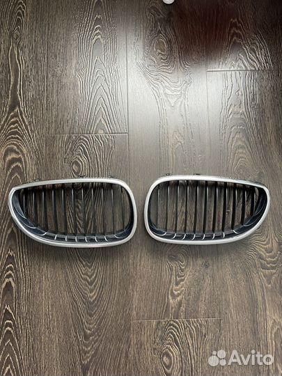 Решотка радиатора бмв 5 е60