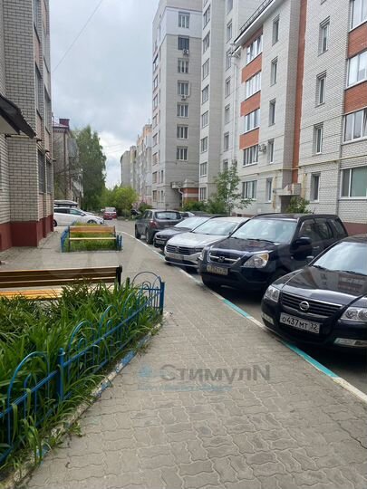 2-к. квартира, 64 м², 2/9 эт.