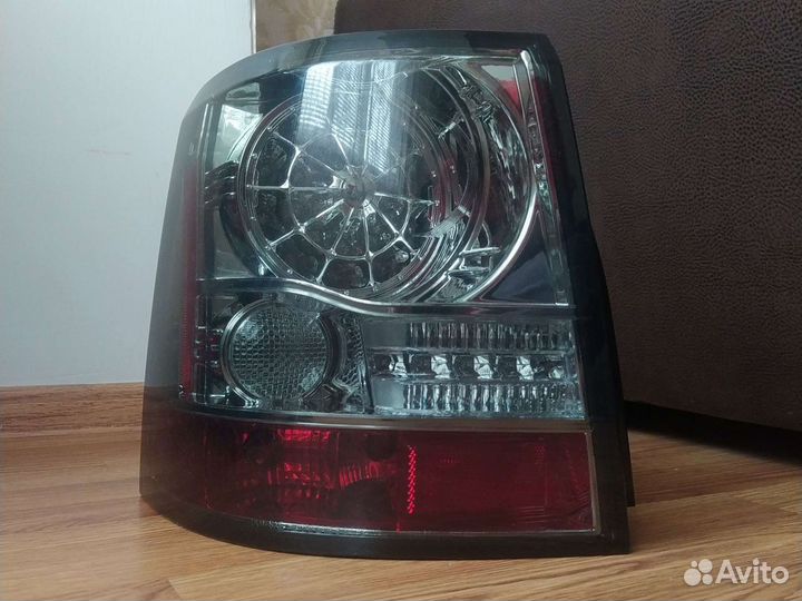 Range rover sport+ (sonar) Фонарь зад.левый LEDтём