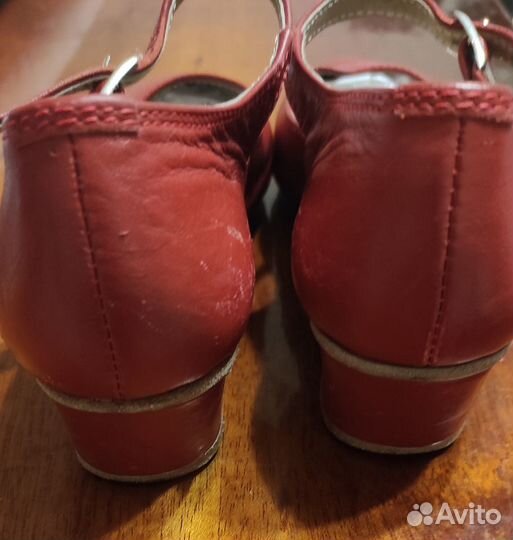 Туфли для народного танца