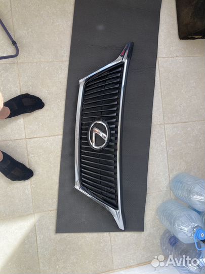 Решетка радиатора