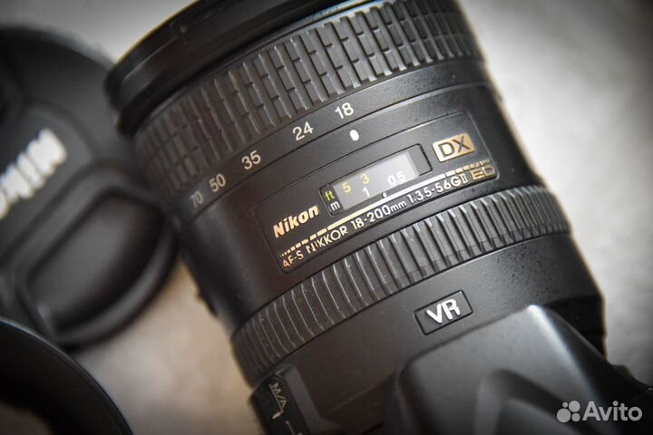 Зеркальный фотоаппарат nikon D7100