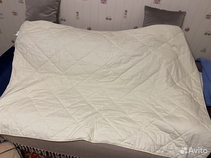 Одеяло шерстяное верблюжье 1.5*2.0