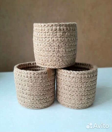 Корзинка-стаканчик из джута