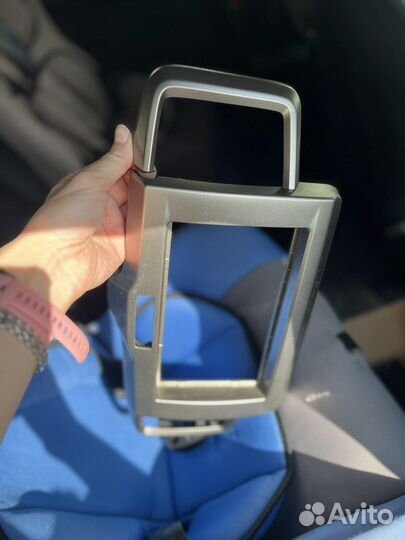 Штатная магнитола на Honda freed spike