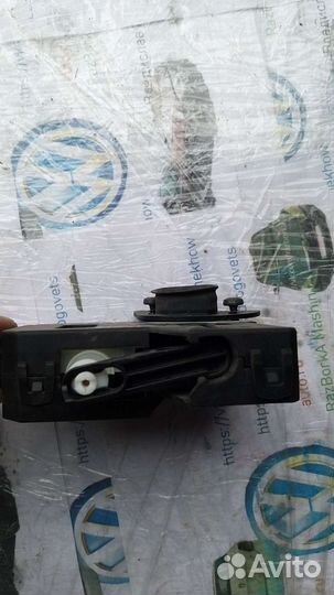 Активатор замок лючка бака вольво с30 volvo хэтч