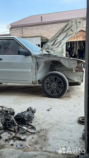 Авторазбор приора