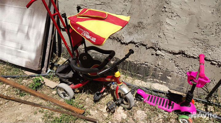 Детский велосипед с родительской ручкой