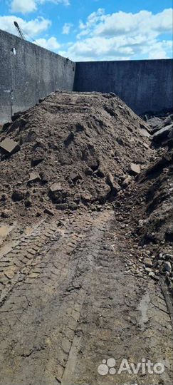 Котлованный грунт вывоз машинами 5-10-30 тонн