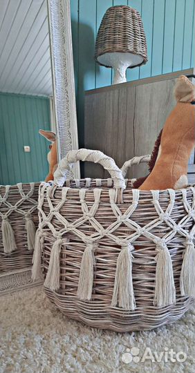 Плетёная корзина