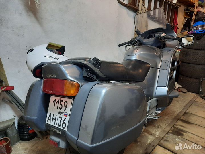 Honda st1100 Pan European