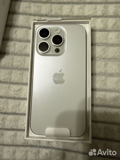 iPhone 15 Pro, 128 ГБ