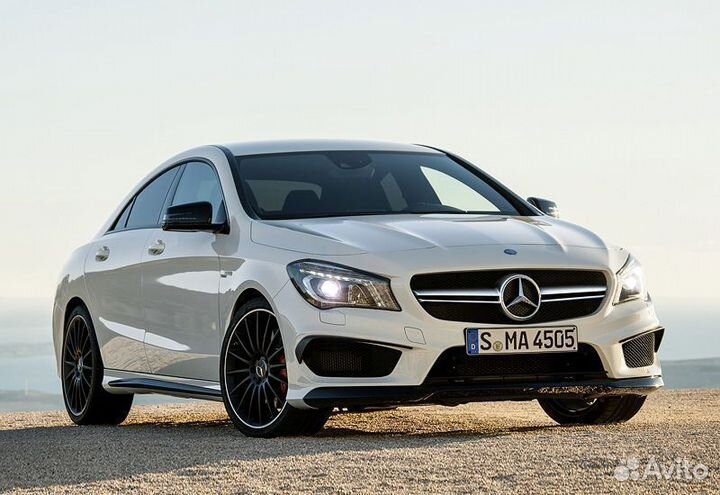 Помпа системы охлаждения для Mercedes CLA C117