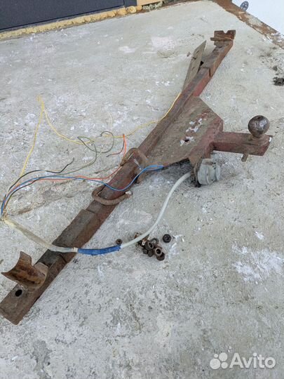 Фаркоп на ниву 2121 бу