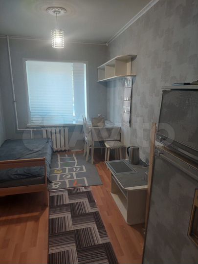 Комната 10 м² в 6-к., 2/5 эт.