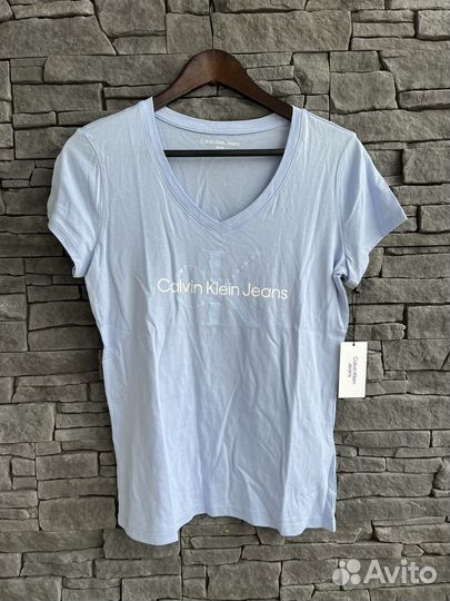 Футболка женская