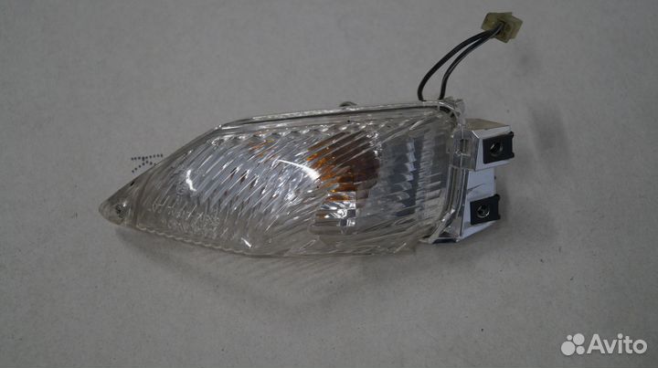 Поворот зад Suzuki gsxr-1000 09-14,35604-47H00-000