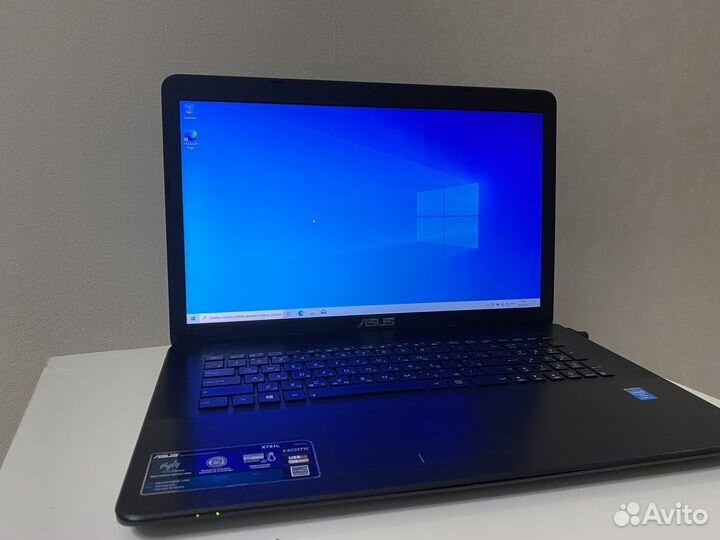 Ноутбук Asus