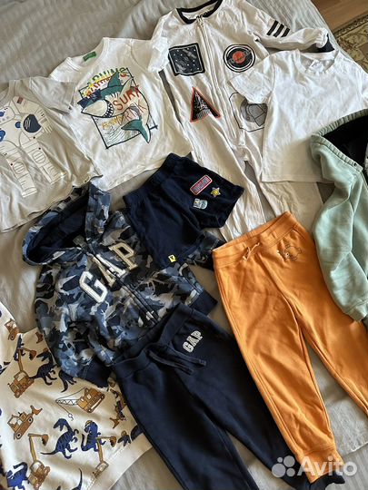 Пакет брендовой одежды на мальчика 98