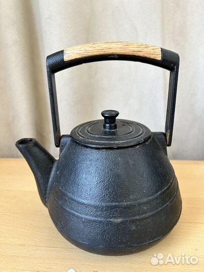 Заварочный чайник BergHoff, чугун