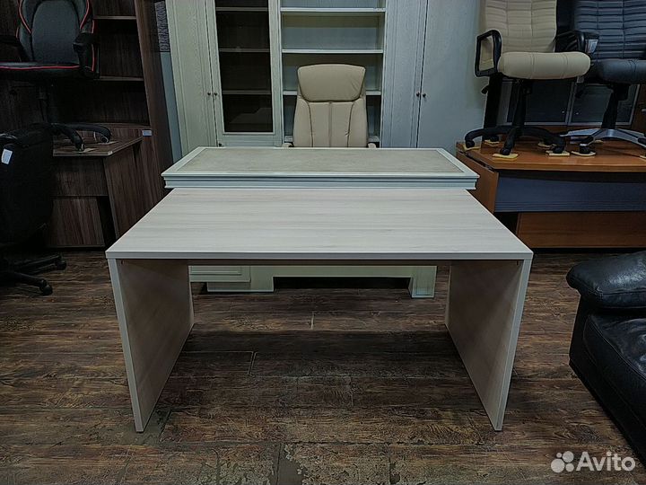Стол письменный 140х80х75 25мм новый 03001-дбл