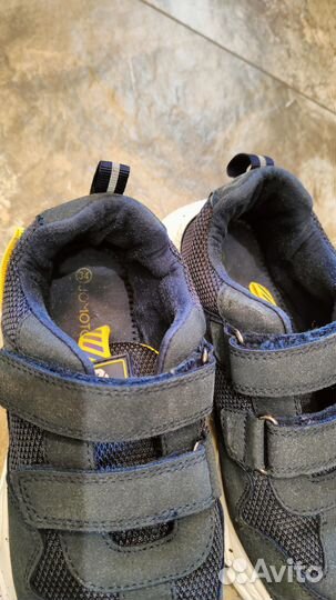 Кроссовки на мальчика 34 размер