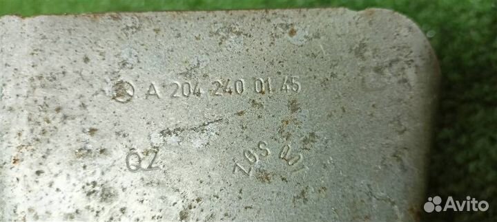 Экран тепловой Mercedes Benz W204 2007-2015