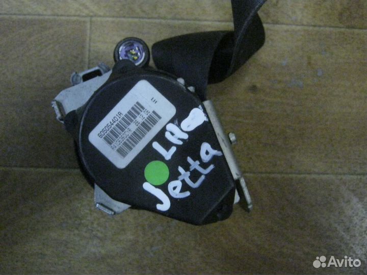 Ремень безопасности Jetta V