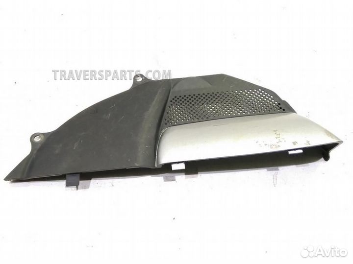 Накладка моторного отсека