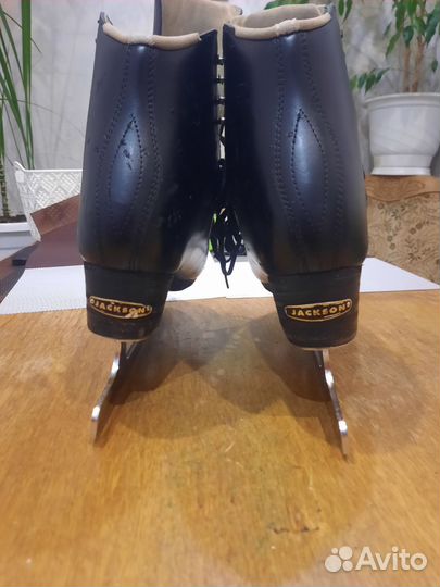 Фигурные коньки jackson freestyle