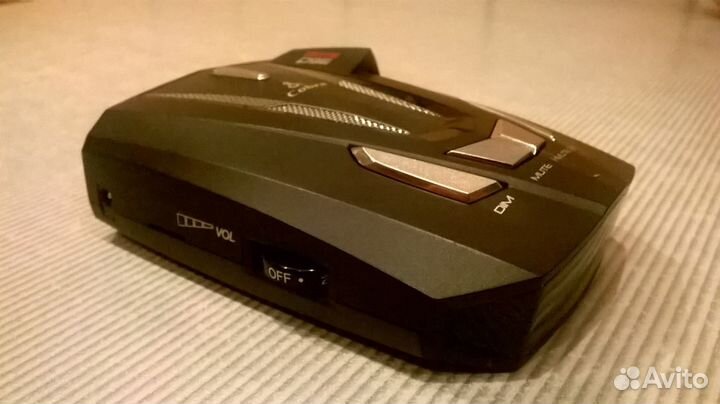 Продаю Радар-детектор Cobra RU 855