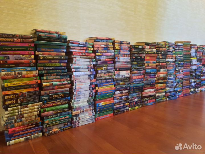 Книги фантастика