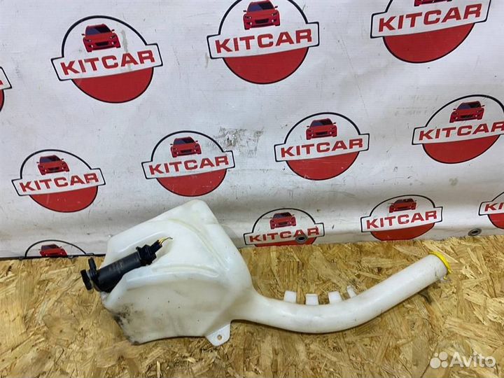 Бачок омывателя с мотором Ford Fusion