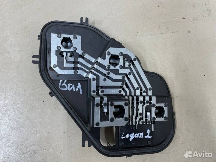 Плата заднего фонаря правая Renault Logan