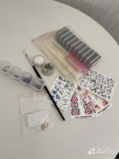 Разгружаю всё для дизайна ногтей и маникюра