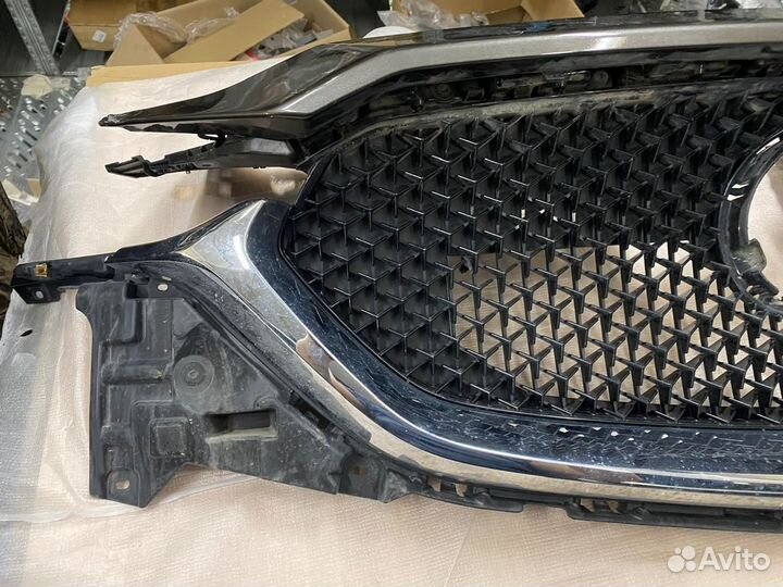 Решетка радиатора передняя Mazda Cx-5 KF 2017-Нв K