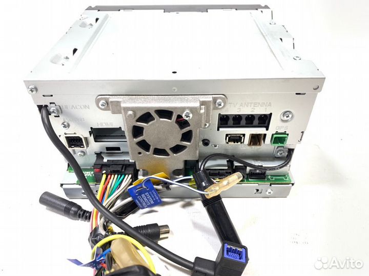 Магнитола Carrozzeria avic-ZH0007