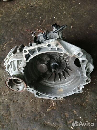 Volkswagen Golf 4 МКПП ERT, 1.6, AZD