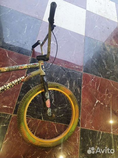 Трюковой велосипед bmx