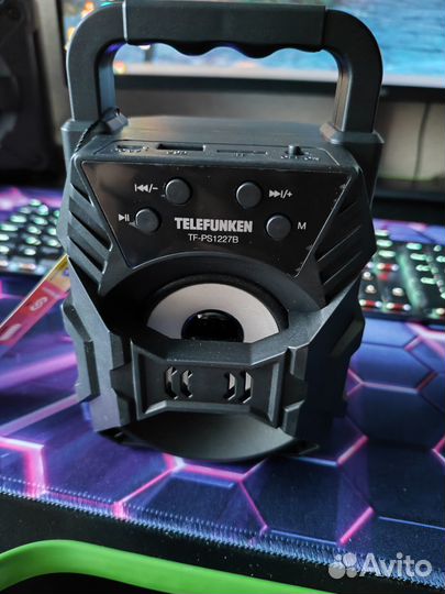 Портативная колонка bluetooth