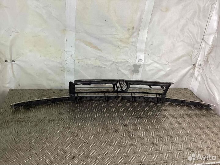 Решетка радиатора Volkswagen Vento