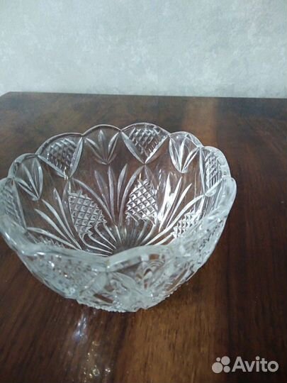 Ваза хрустальная