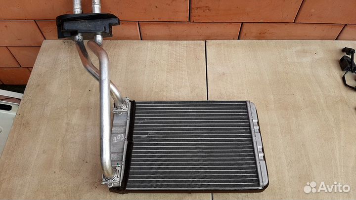 Радиатор печки Mercedes C-Class W203